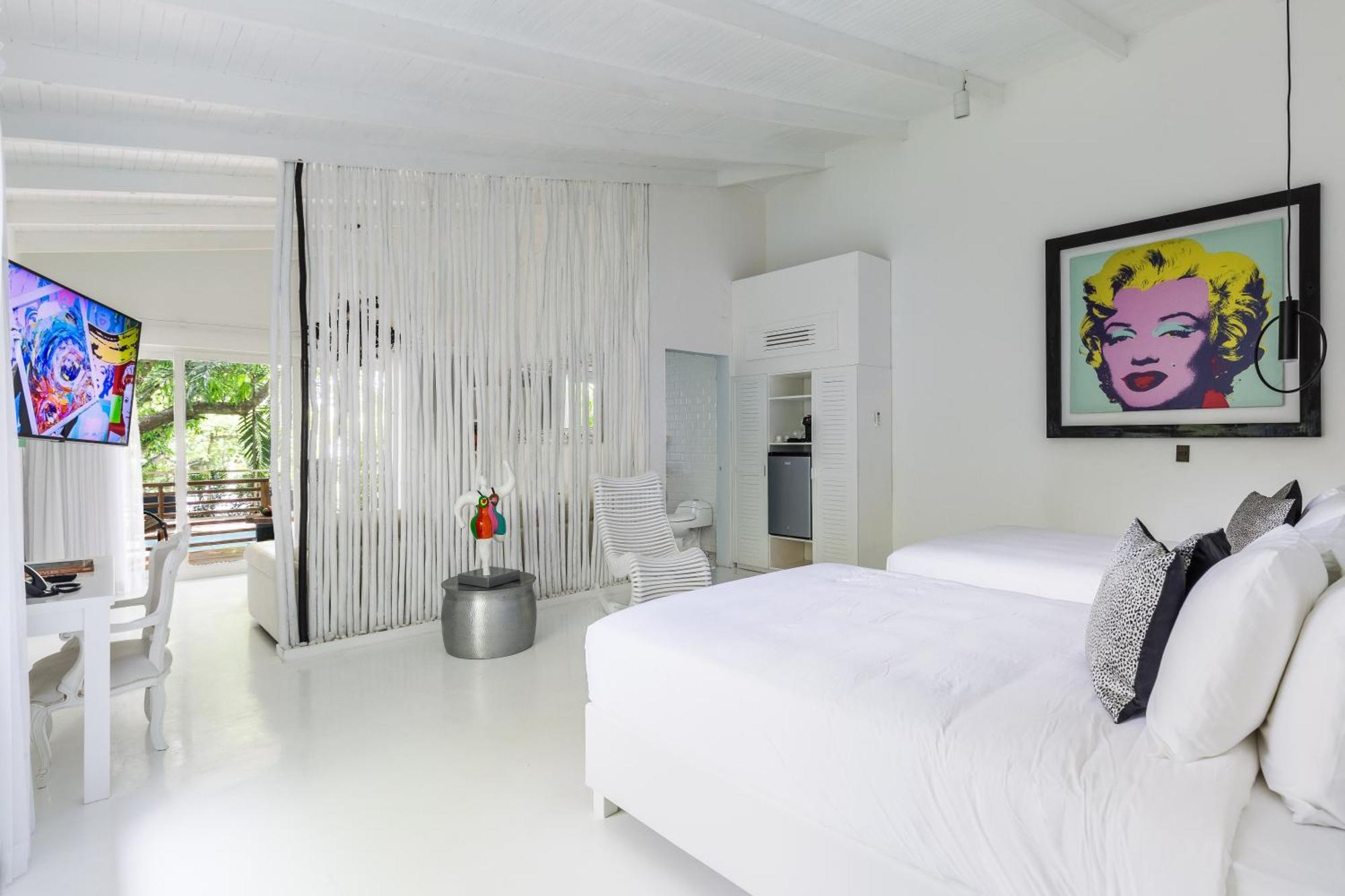 Gigi Brown Beachfront Santa Teresa Malpais Rum bild